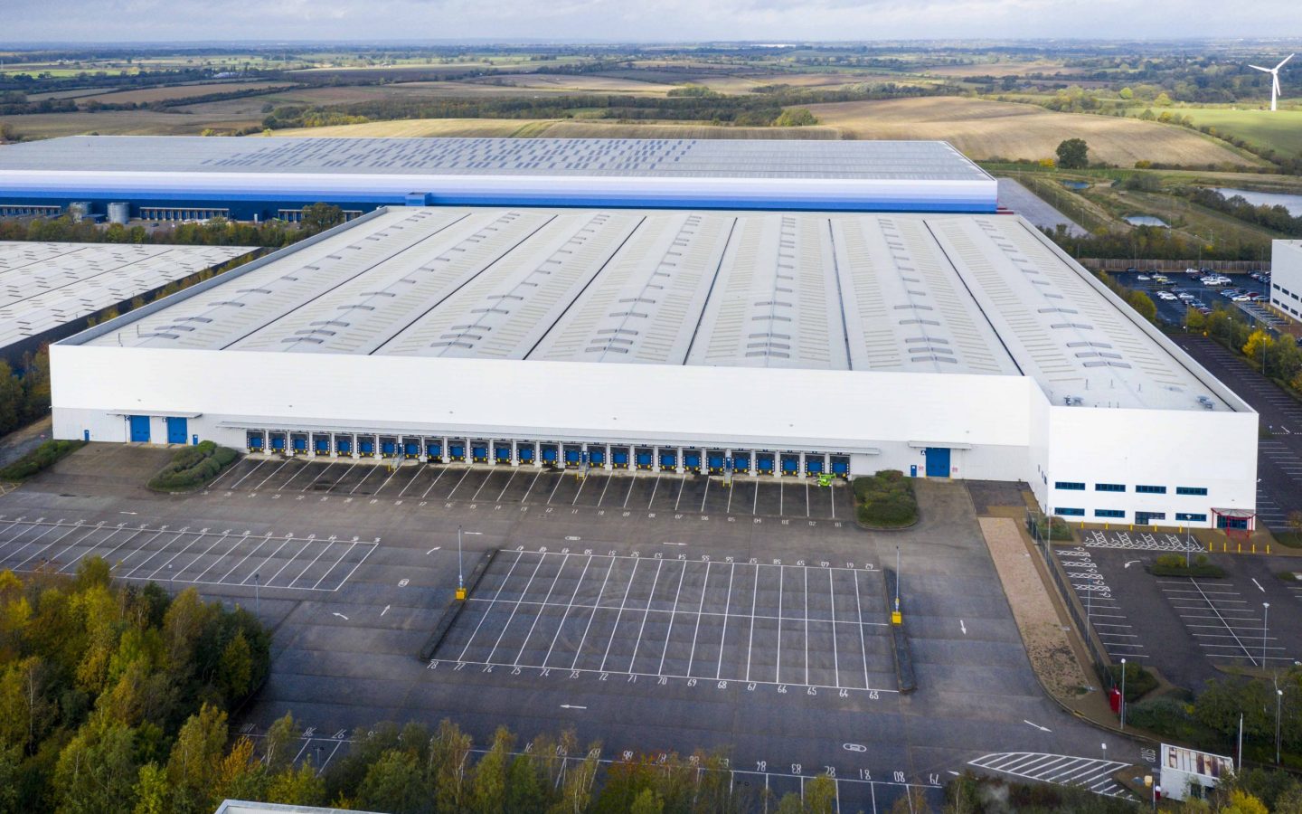 Magna 411 411,613 SQ FT prime distribution centre, Magna Park